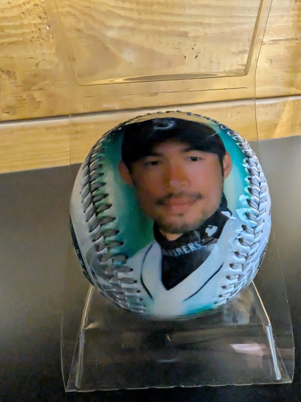 Collectible Seattle Mariners Baseball Featuring Player Ichiro Suzuki -2002